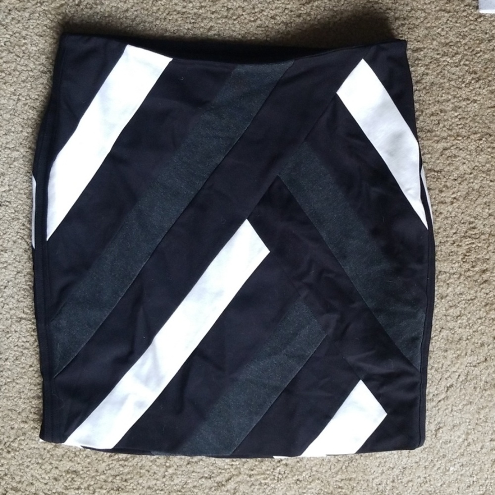 White House Black Market pencil skirt